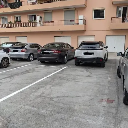 Golfe Juan Grand 2 Pieces Proche Et Cannes Lägenhet