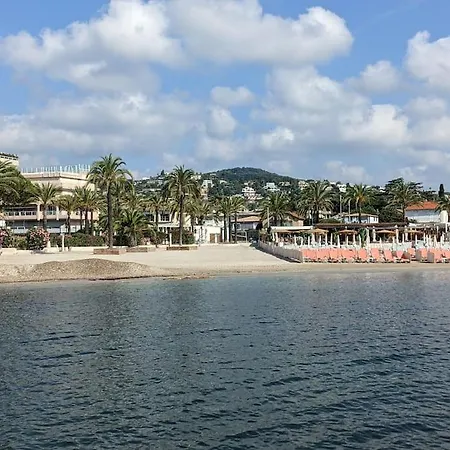 Golfe Juan Grand 2 Pieces Proche Et Cannes *