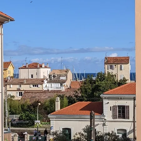 Golfe Juan Grand 2 Pieces Proche Et Cannes ואלאוריס