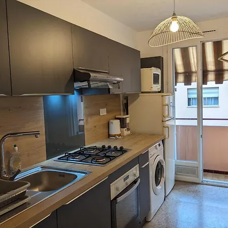 Golfe Juan Grand 2 Pieces Proche Et Cannes